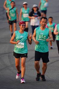 BIB: 51776, 52729
                            <button type="button" onclick="openModal(10510901)" class="btn btn-primary btn-sm float-right btn-popup" data-toggle="modal" data-target=".modal-high-quality">
                        <i class="fas fa-shopping-cart"></i> Add to Cart
                    </button>
                                            <button type="button" onclick="isThisMe(10510901, true)" class="btn btn-success btn-sm float-right btn-popup btn-isme hidden" data-toggle="tooltip" data-placement="bottom" title="นี่คือรูปของคุณใช่ไหม คลิกที่นี่เพื่อเอาเข้าอัลบั้ม">
                        <i class="fas fa-plus"></i> Add to album
                    </button>
                    <button type="button" onclick="isThisMe(10510901, false)" class="btn btn-warning btn-sm float-right btn-popup btn-isnotme hidden">
                        <i class="fas fa-ban"></i> Remove from album
                    </button>